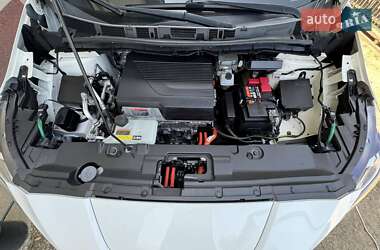 Хетчбек Nissan Leaf 2019 в 