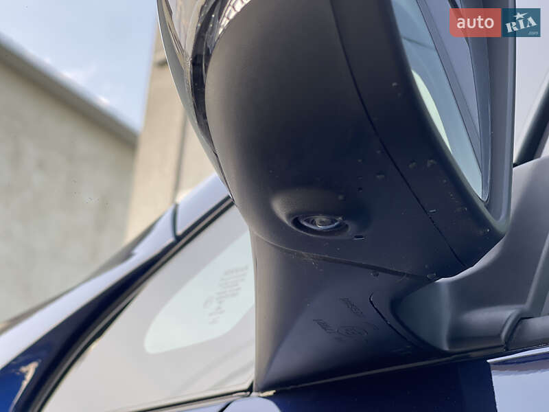 Хетчбек Nissan Leaf 2022 в Дрогобичі