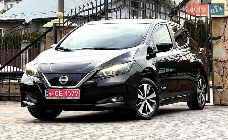 Хэтчбек Nissan Leaf 2020 в Днепре