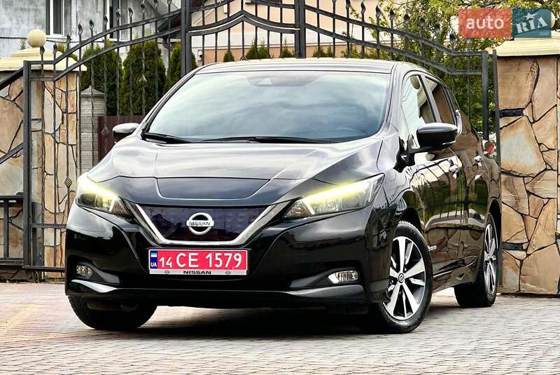 Хэтчбек Nissan Leaf 2020 в Днепре