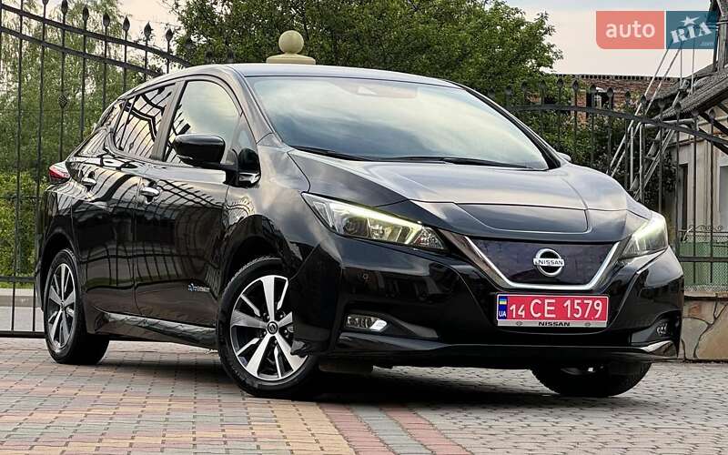 Хэтчбек Nissan Leaf 2020 в Днепре