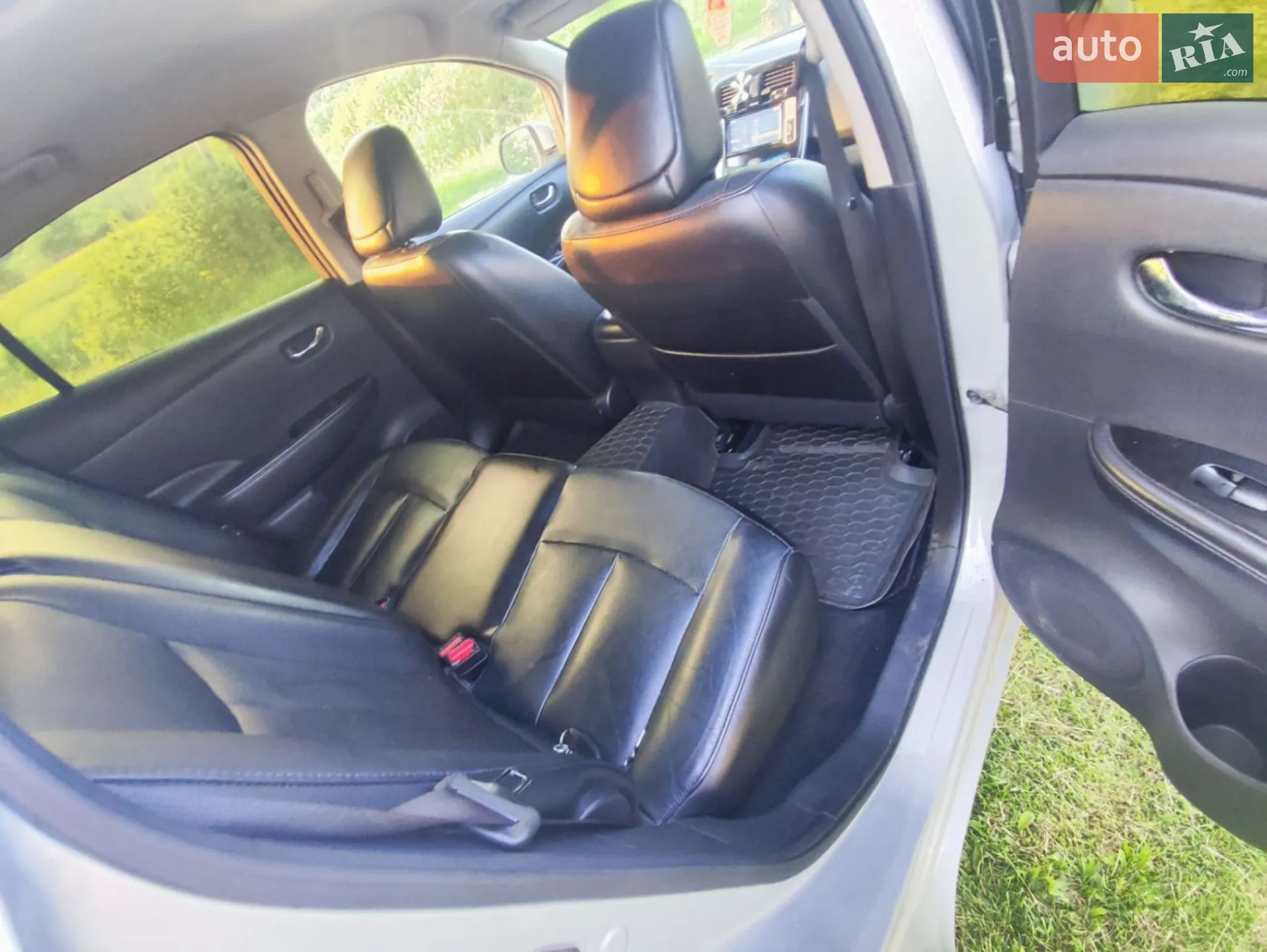 2014 Nissan Leaf - мініатюра 35