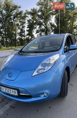 Хэтчбек Nissan Leaf 2013 в Кременчуге