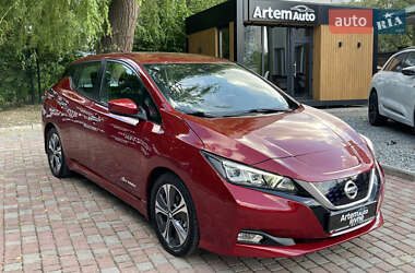 Хэтчбек Nissan Leaf 2018 в Ровно