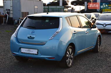 Хэтчбек Nissan Leaf 2014 в 