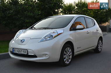 Хэтчбек Nissan Leaf 2016 в 