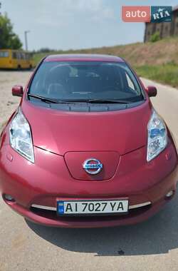 Хэтчбек Nissan Leaf 2013 в Киеве