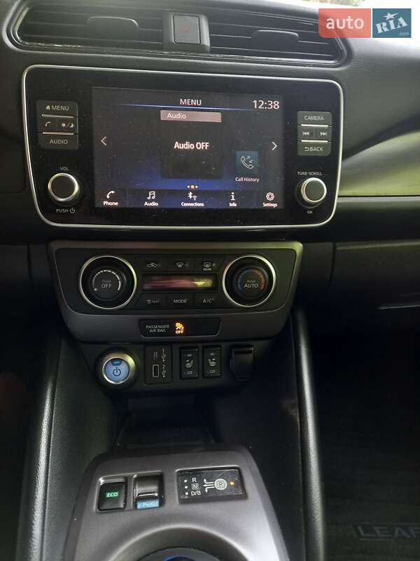 Хетчбек Nissan Leaf 2020 в Києві