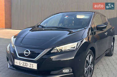 Хэтчбек Nissan Leaf 2020 в 