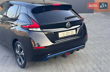 Хэтчбек Nissan Leaf 2020 в 