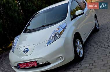 Хэтчбек Nissan Leaf 2017 в 