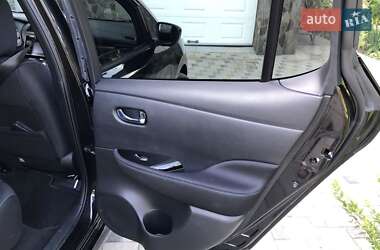 Хэтчбек Nissan Leaf 2018 в 