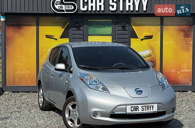 Хетчбек Nissan Leaf 2011 в Стрию