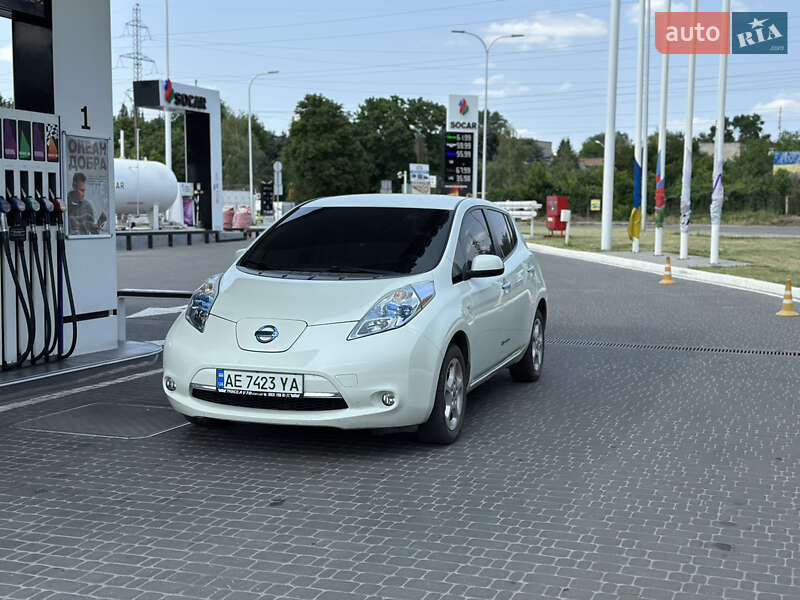 Nissan Leaf 2012