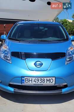 Хэтчбек Nissan Leaf 2014 в Одессе