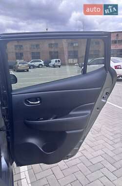 Хэтчбек Nissan Leaf 2013 в Житомире