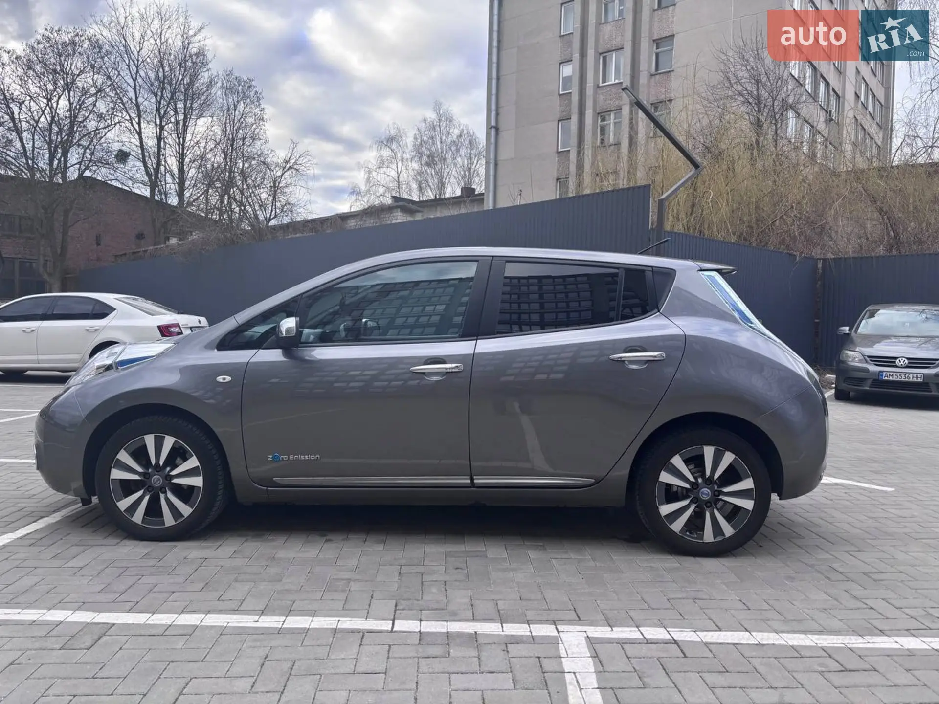2013 Nissan Leaf - мініатюра 2