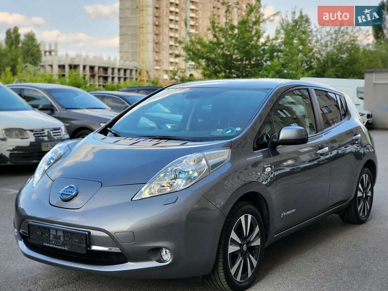 Nissan Leaf 2014