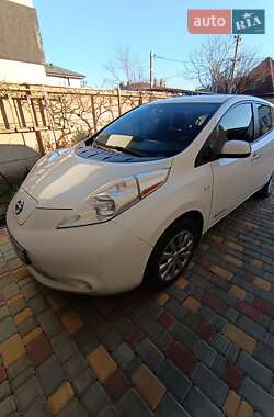 Хэтчбек Nissan Leaf 2014 в Одессе