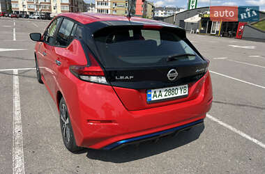 Хетчбек Nissan Leaf 2019 в Києві