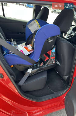 Хетчбек Nissan Leaf 2019 в Києві