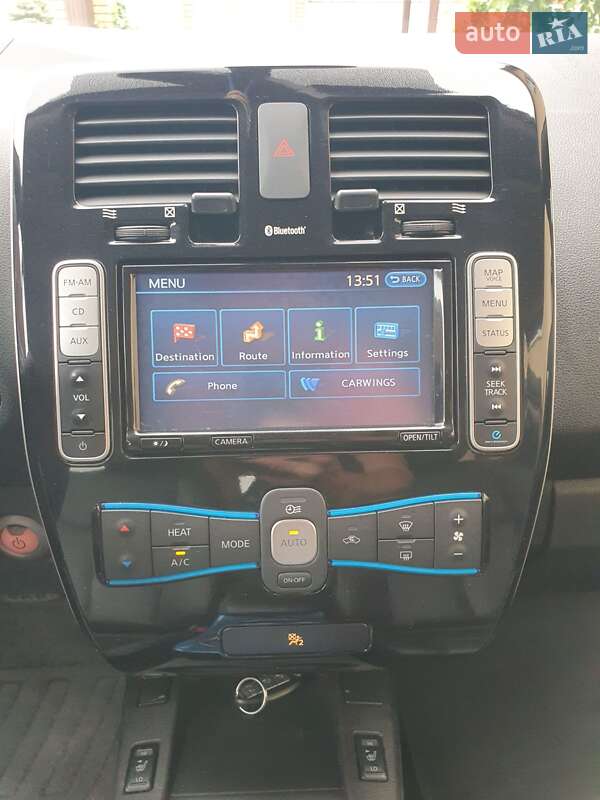 Хетчбек Nissan Leaf 2013 в Горі