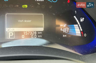 Хэтчбек Nissan Leaf 2012 в 