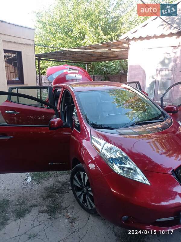 Nissan Leaf 2014