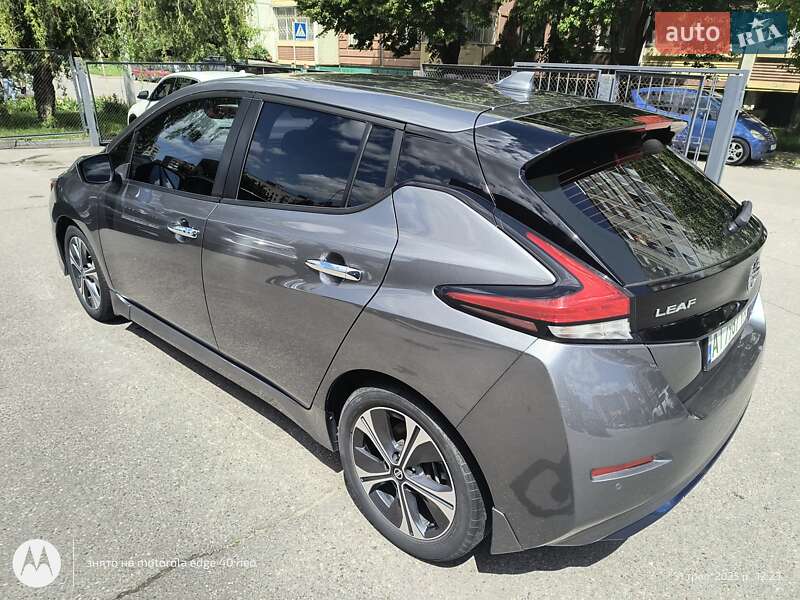 Хэтчбек Nissan Leaf 2021 в Белой Церкви