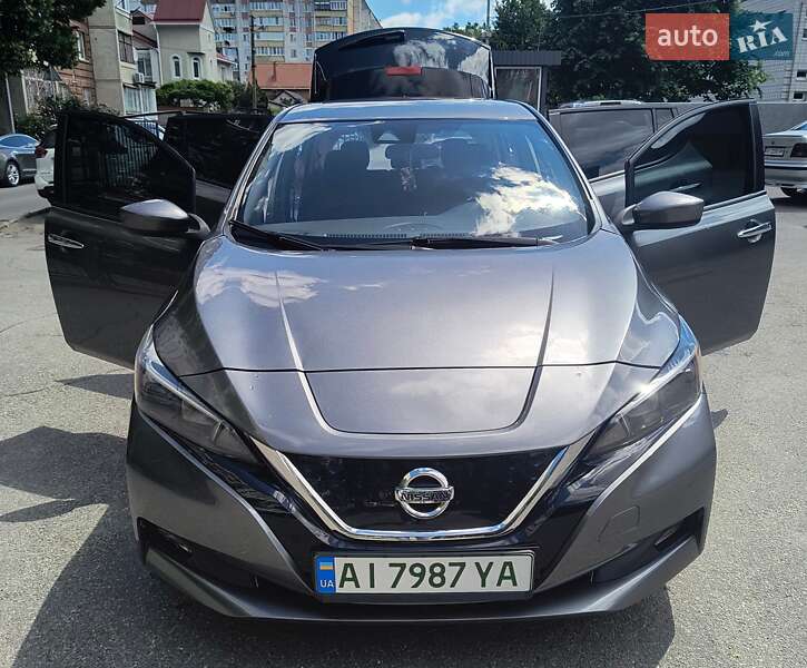 Хэтчбек Nissan Leaf 2021 в Белой Церкви