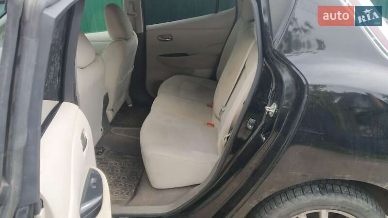 Хэтчбек Nissan Leaf 2011 в Черкассах