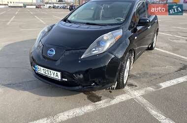 Хэтчбек Nissan Leaf 2011 в Полтаве