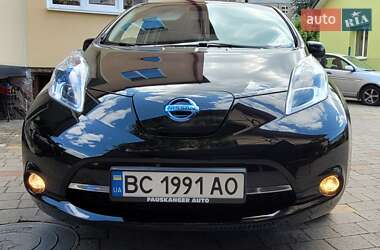 Хэтчбек Nissan Leaf 2012 в Львове