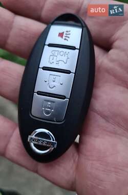 Хэтчбек Nissan Leaf 2021 в 