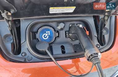 Хэтчбек Nissan Leaf 2021 в 