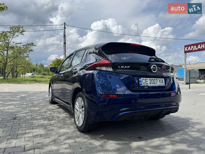 Хэтчбек Nissan Leaf 2018 в Черновцах