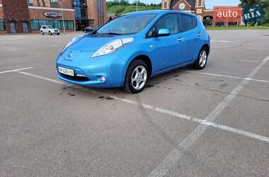 Хэтчбек Nissan Leaf 2013 в Киеве