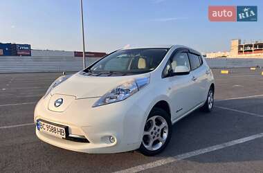 Хетчбек Nissan Leaf 2013 в Львові