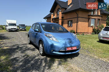 Хэтчбек Nissan Leaf 2013 в Луцке