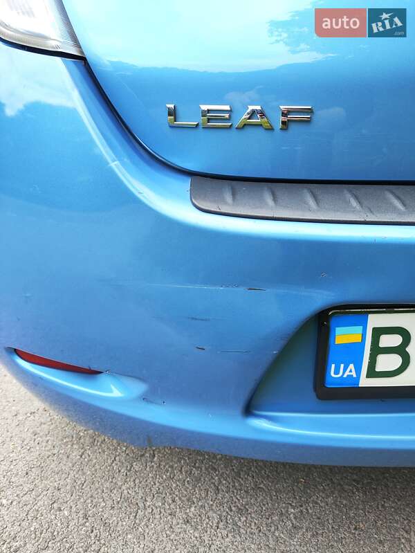 Хэтчбек Nissan Leaf 2013 в Полтаве фото 5 Хэтчбек Nissan Leaf 2013 в Полтаве