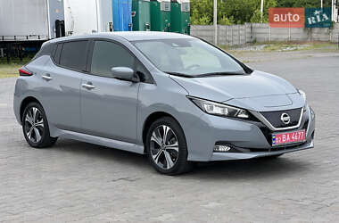 Хетчбек Nissan Leaf 2022 в Вінниці