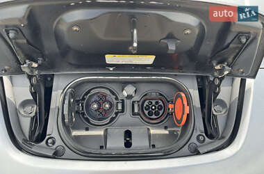 Хэтчбек Nissan Leaf 2018 в 