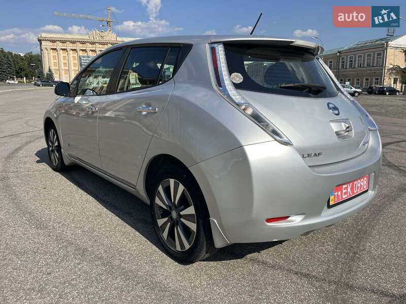 Хэтчбек Nissan Leaf 2015 в Харькове