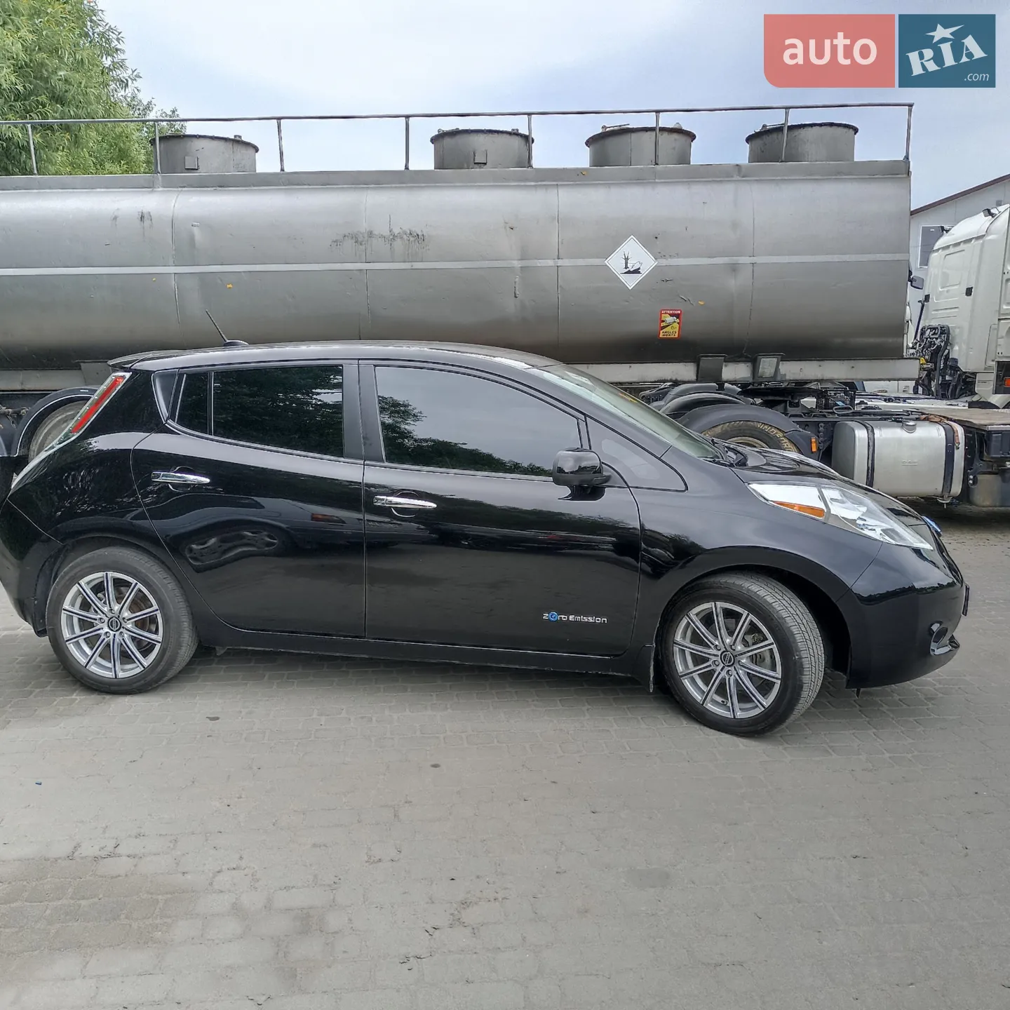 2017 Nissan Leaf - мініатюра 8