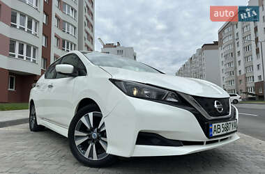 Хэтчбек Nissan Leaf 2020 в 