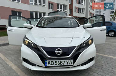 Хэтчбек Nissan Leaf 2020 в 