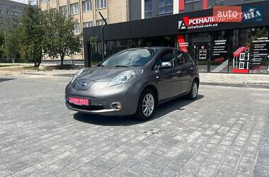 Хэтчбек Nissan Leaf 2013 в Ивано-Франковске