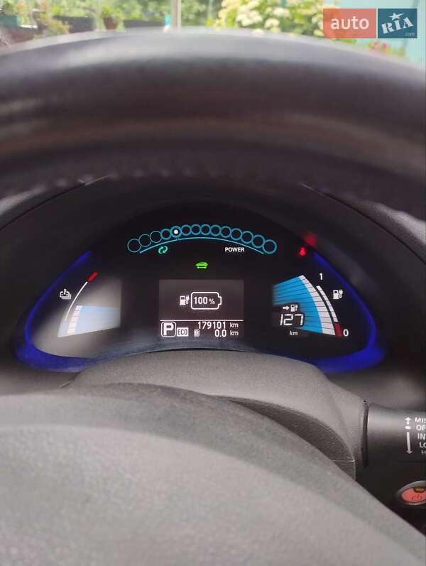 Хэтчбек Nissan Leaf 2013 в Бородянке