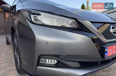 Хетчбек Nissan Leaf 2020 в 