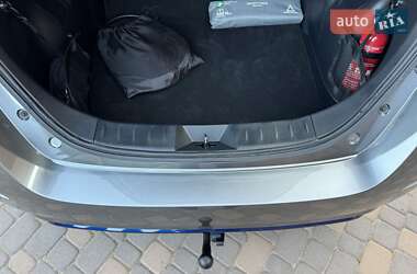 Хетчбек Nissan Leaf 2020 в 
